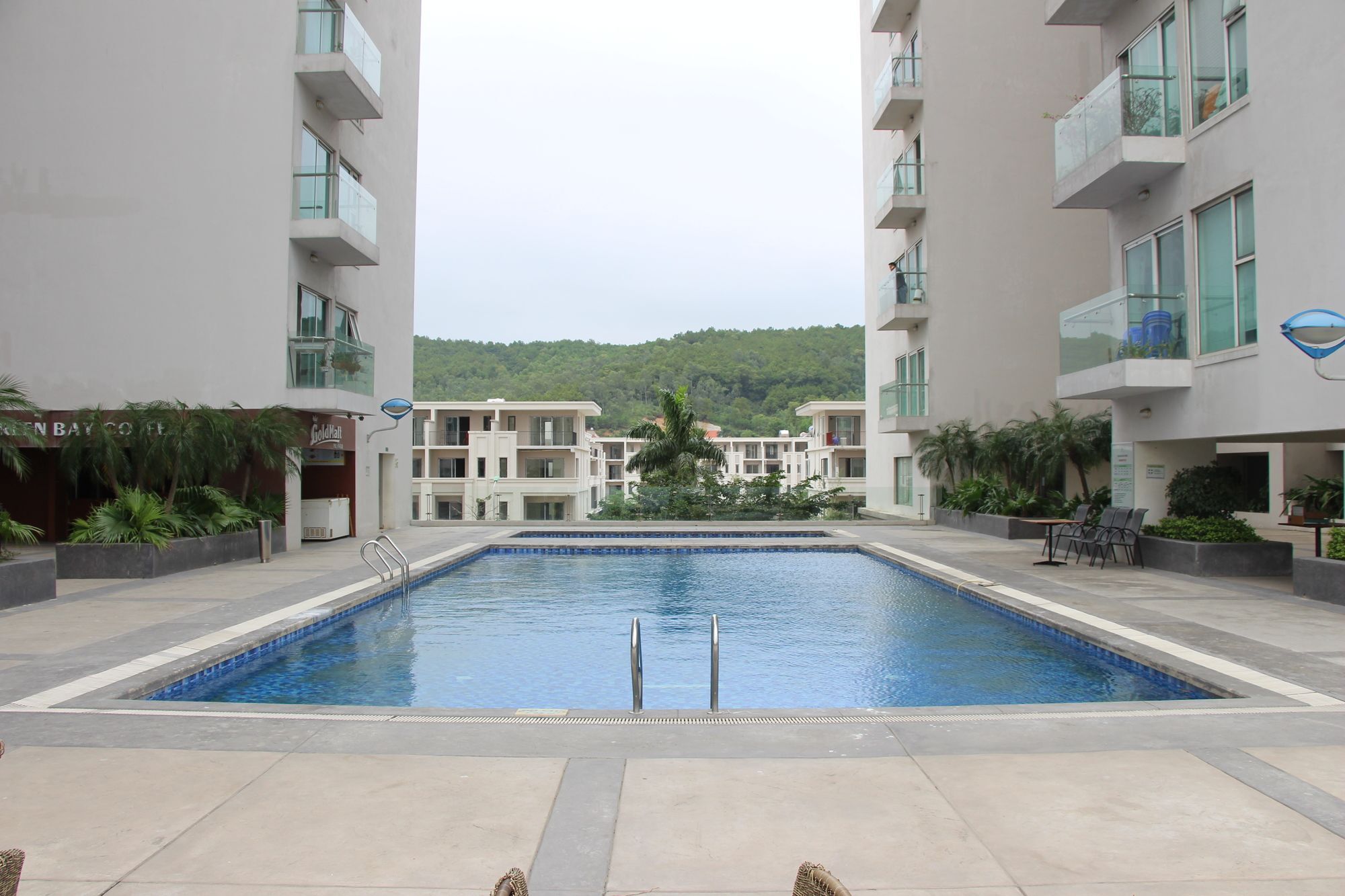 Le Jardin Homestay ها لونغ المظهر الخارجي الصورة